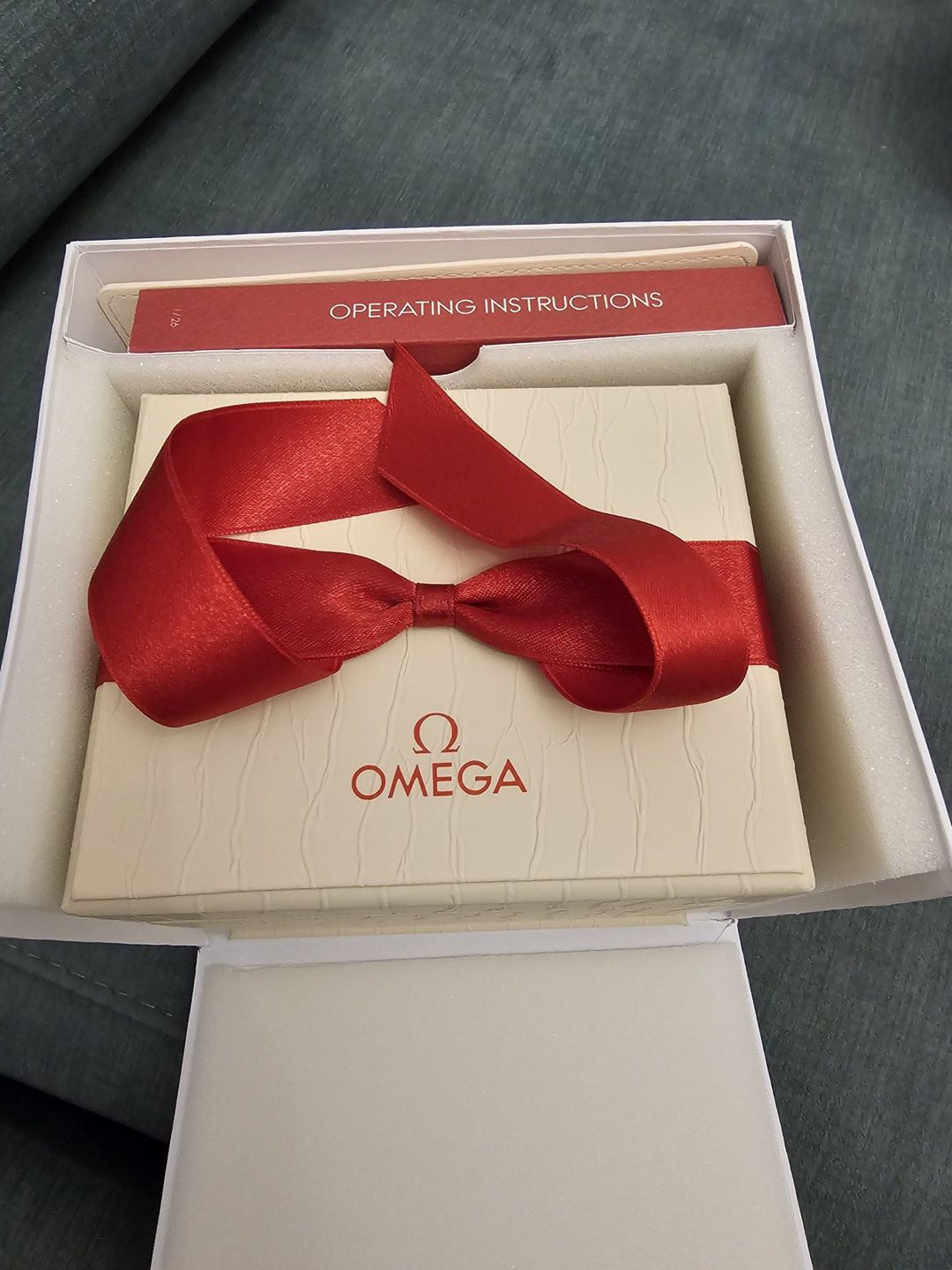 Omega qol saatı — Şəxsi əşyalar, Bakı (2)