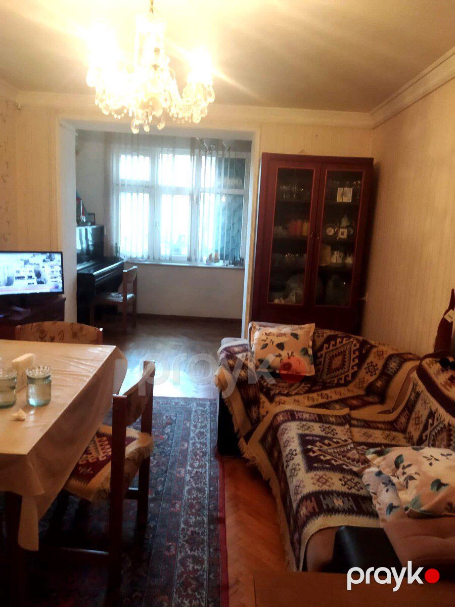 Satılır 2 otaqlı köhnə tikili 51 m² — Mənzil, Bakı (3)