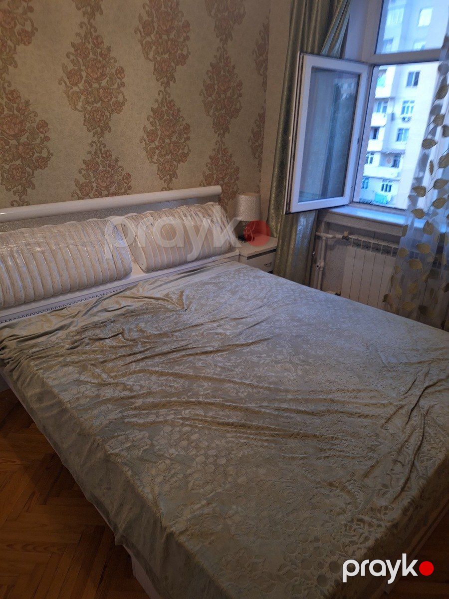 İcarəyə verilir 2 otaqlı köhnə tikili 60 m² — Mənzil, Bakı (11)