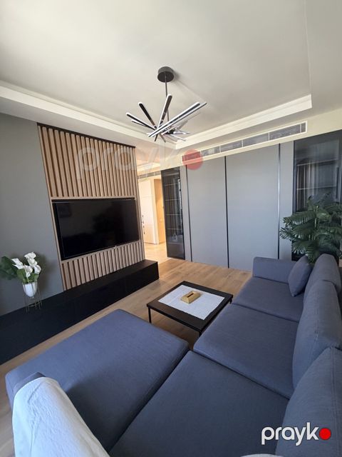 Satılır 2 otaqlı yeni tikili 93 m² — Bakı