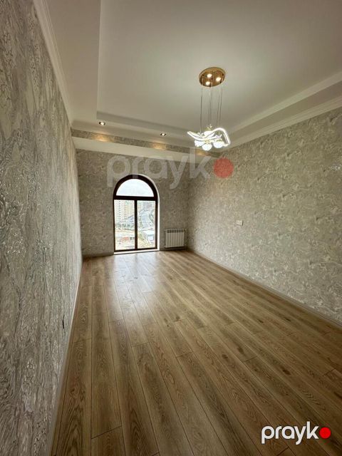 Satılır 2 otaqlı yeni tikili 92 m²