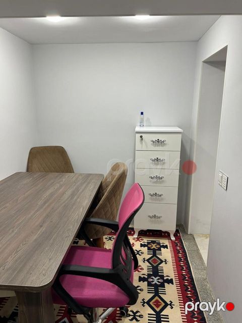 Satılır obyekt 25 m²