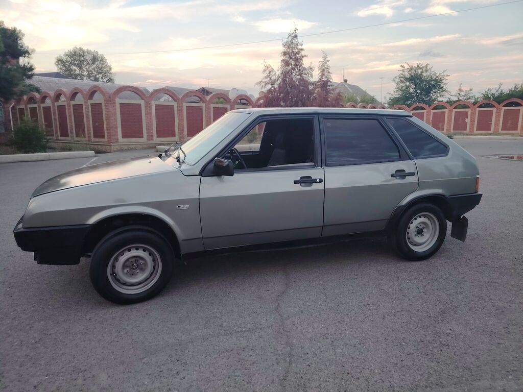 Lada Samara hatchback - Kuzov: 5 qapılı hatchback, gümüşü rəng - — Avtomobillər, Gəncə (4)