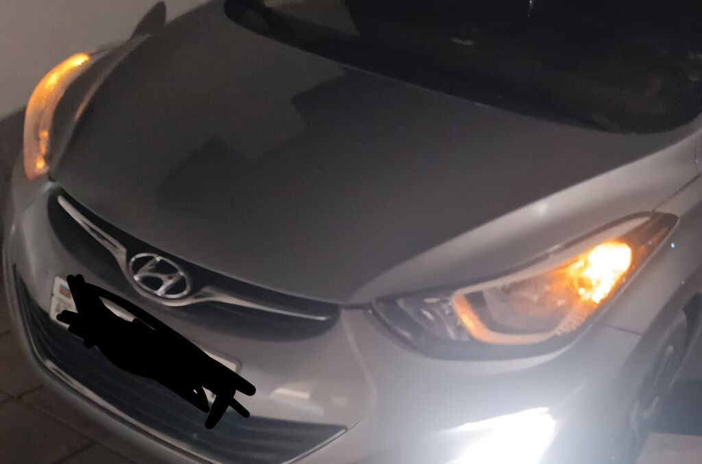 Hyunday elantra 2014 2015 Salam hunday elantra farasi satilir hecbir