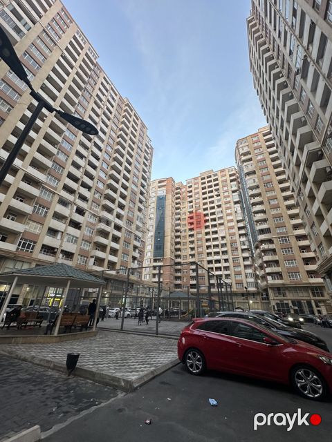 Satılır 3 otaqlı yeni tikili 130 m² — Bakı