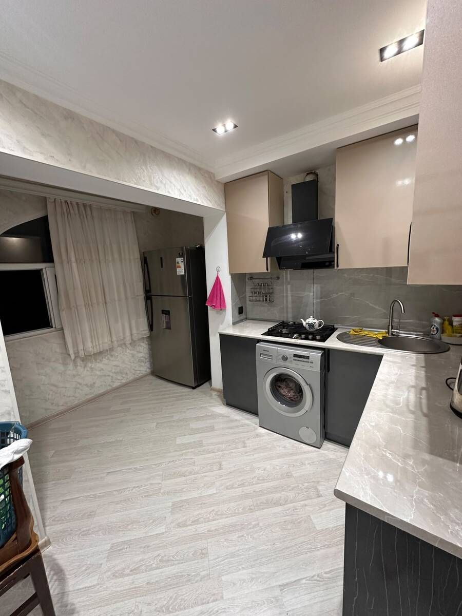 Satılır 2 otaqlı köhnə tikili 65 m² — Mənzil, Bakı (7)
