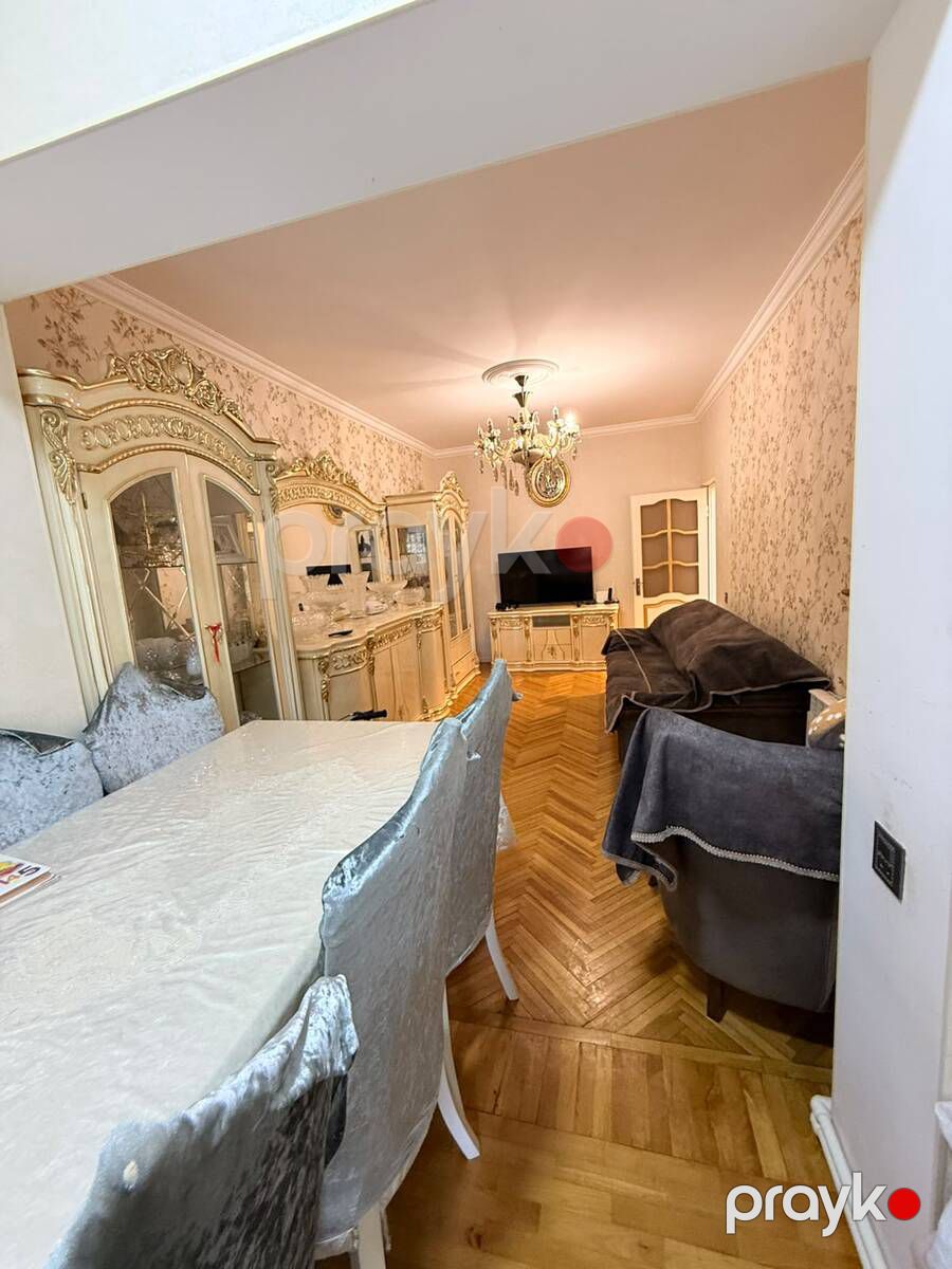 Satılır 2 otaqlı köhnə tikili 70 m² — Mənzil, Bakı (2)