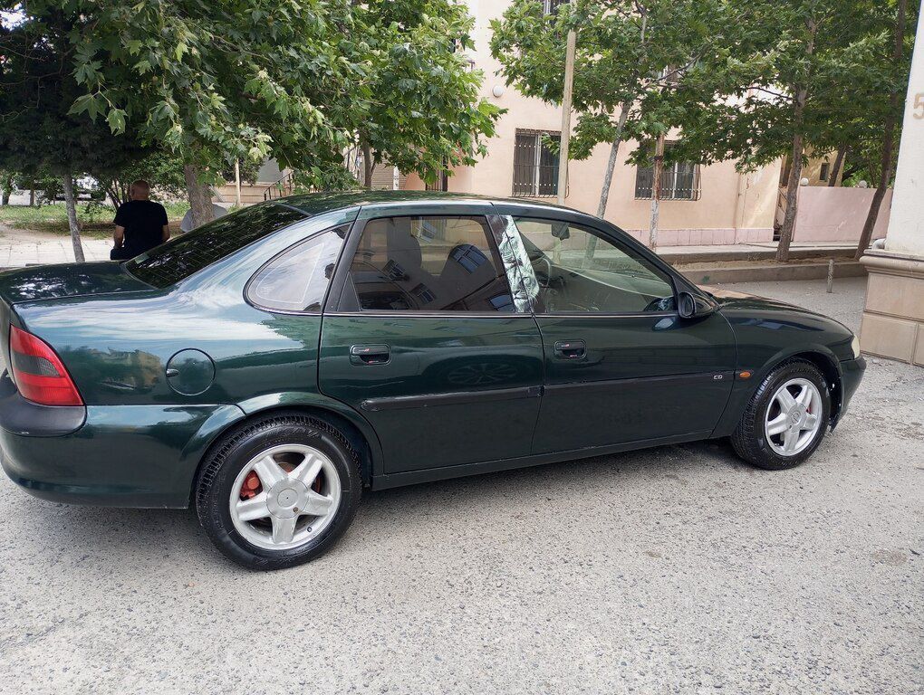 Opel Vectra, 2.0 L, 1998 il, 350 000 km — Avtomobillər, Sumqayıt (8)