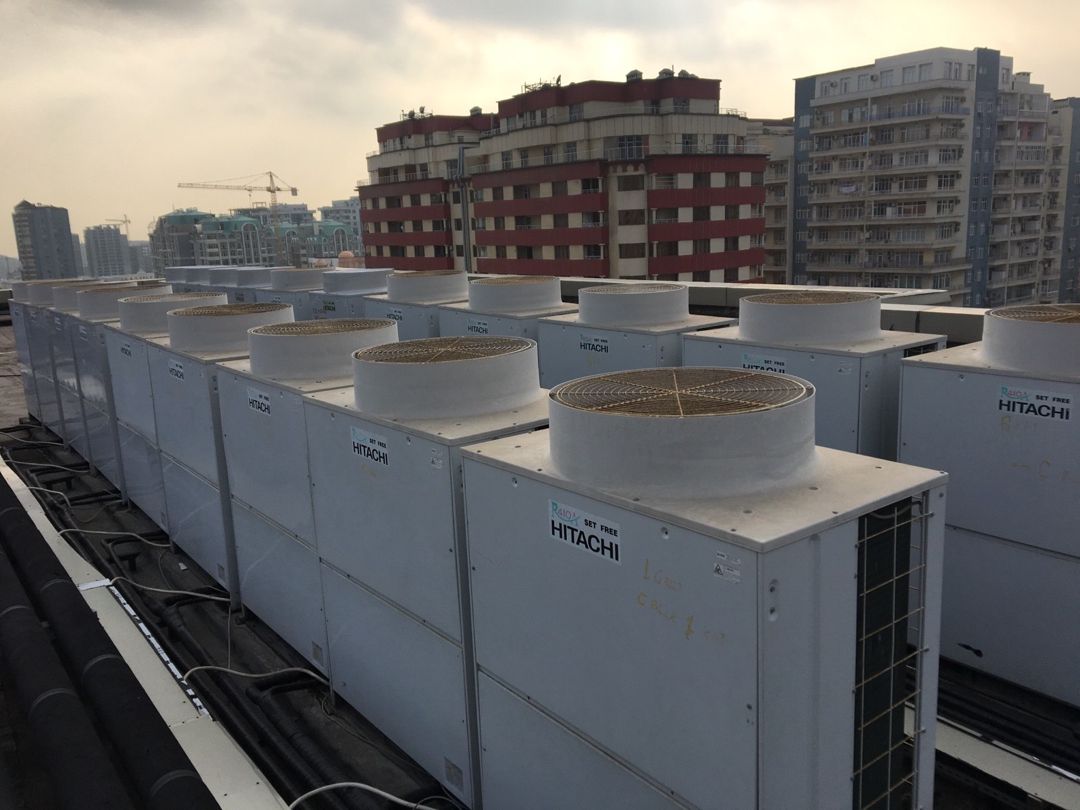 Hitachi VRF- lərin təmiri — Hitachi, Bakı (2)