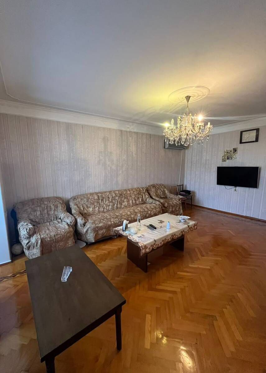 Satılır 3 otaqlı köhnə tikili 100 m² — Mənzil, Bakı (4)