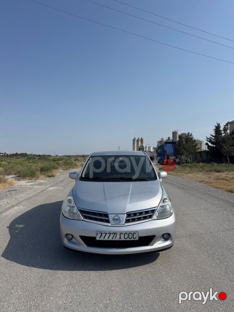 Nissan Tiida, 1.5 L, 2011 il, 100 000 km