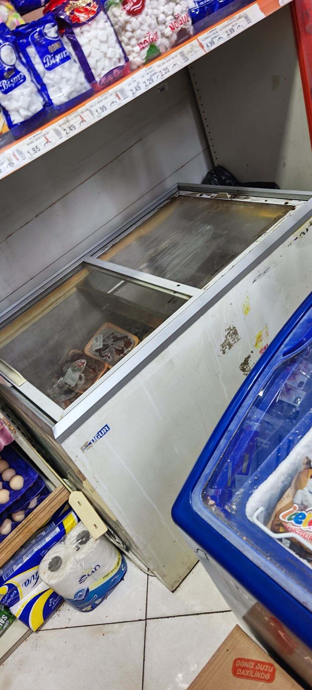 Şüşəli dondurucu, Uğur — Mallar, Masazır (3)