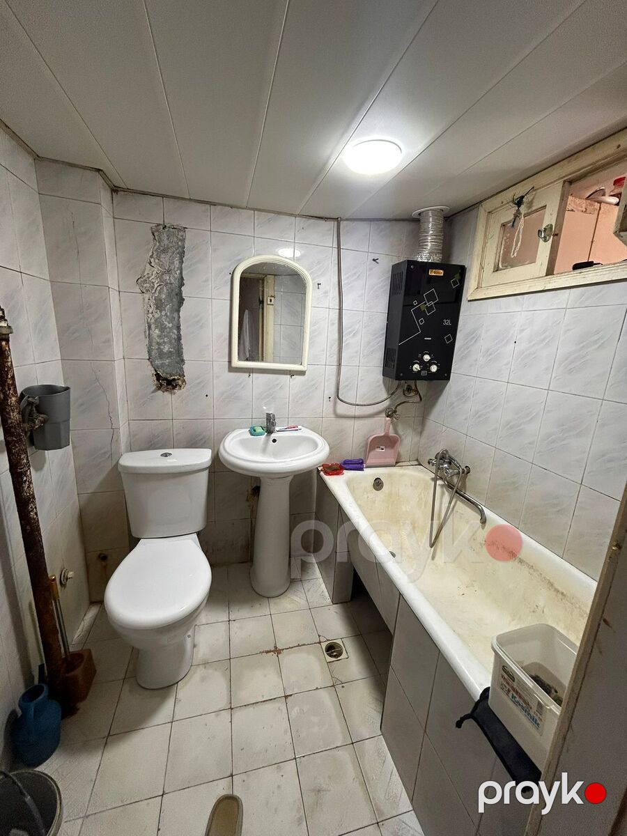 Satılır 3 otaqlı köhnə tikili 70 m² — Mənzil, Bakı (9)