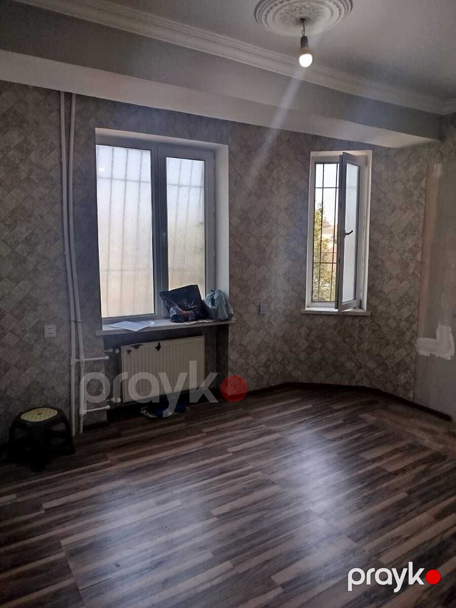 Satılır 2 otaqlı köhnə tikili 80 m² — Mənzil, Bakı (7)