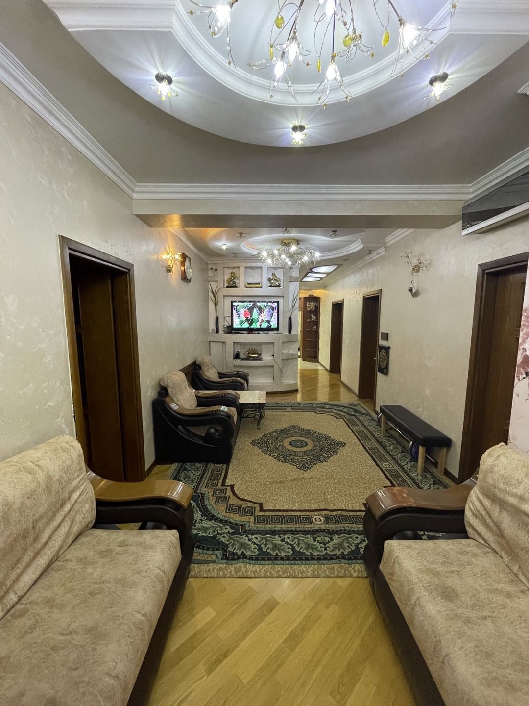 İcarəyə verilir 3 otaqlı yeni tikili 134 m² — Mənzil, Bakı (7)