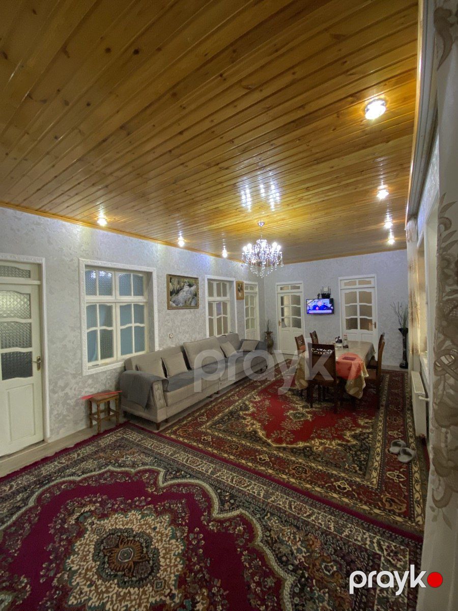 Həyət evi, İlqar Əmiraslanov küç. — Ev, villa, Bakı (3)