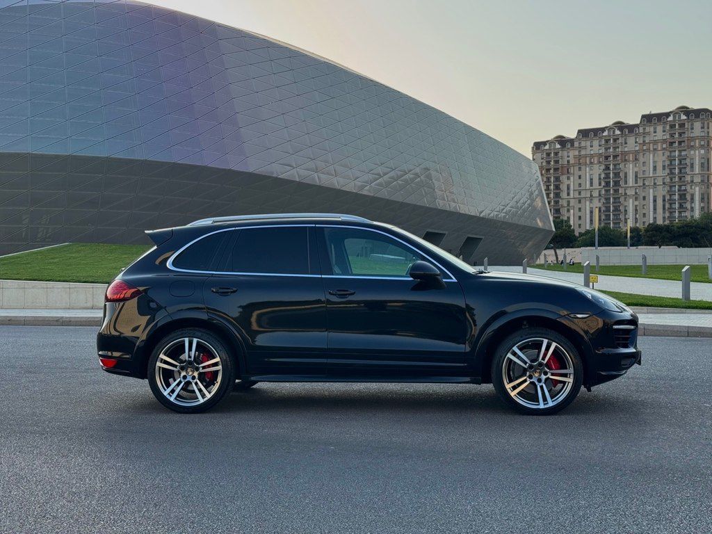 Porsche Cayenne Turbo S, 4.8 L, 2014 il, 220 000 km — Avtomobillər, Bakı (6)