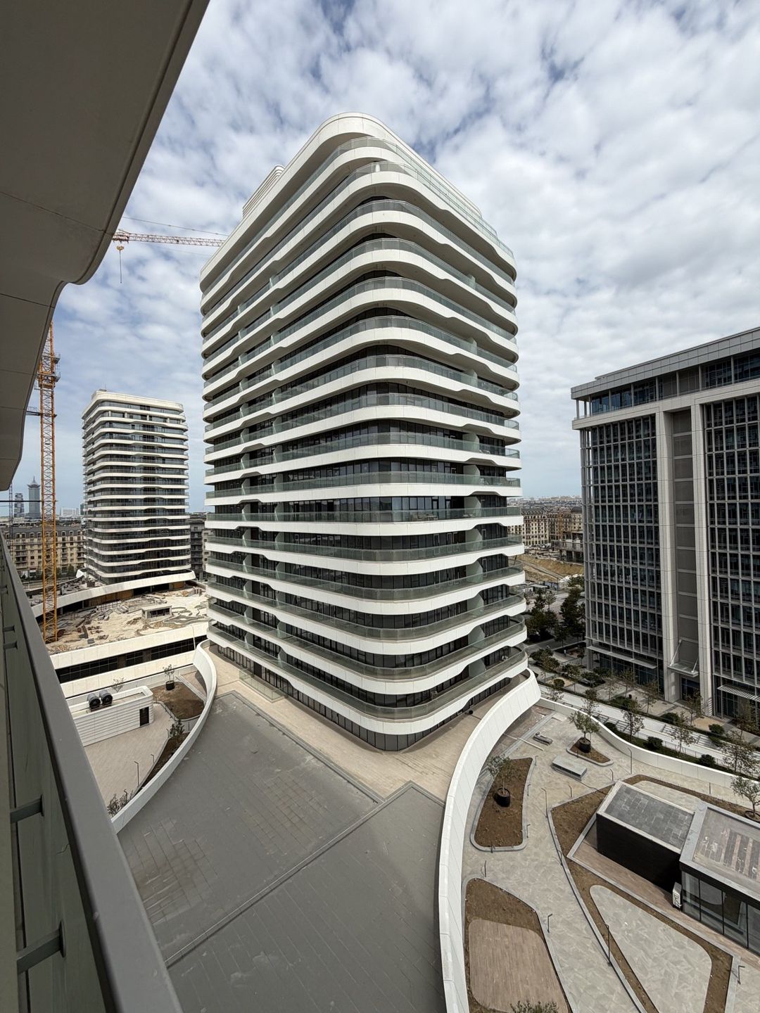 Satılır 7 otaqlı yeni tikili 377 m² — Mənzil, Bakı