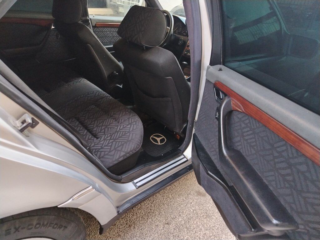 Mercedes C 220, 2.2 L, 1994 il, 326 000 km — Avtomobillər, Bakı (9)