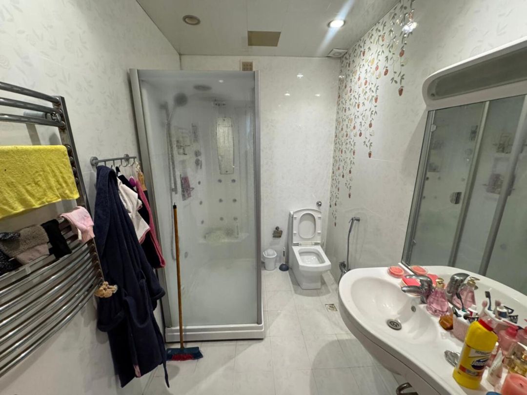Satılır 4 otaqlı yeni tikili 190 m² — Mənzil, Bakı (8)