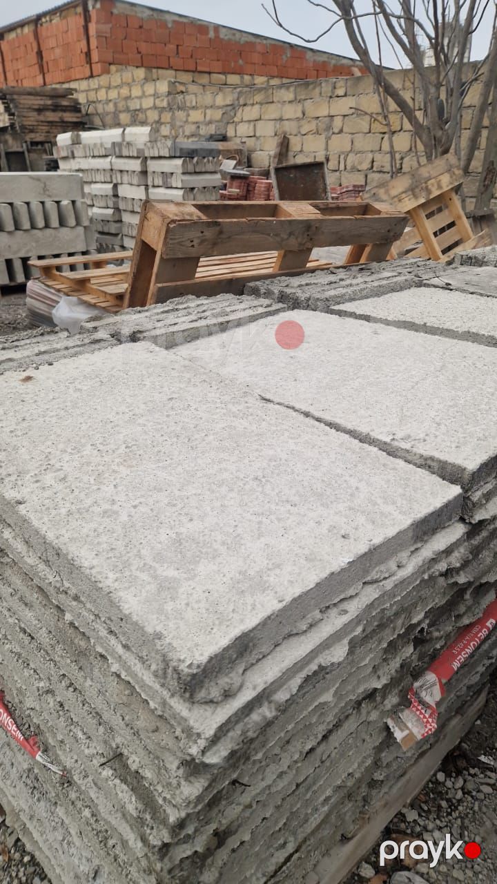 Beton daşlar — Beton, Bakı (12)