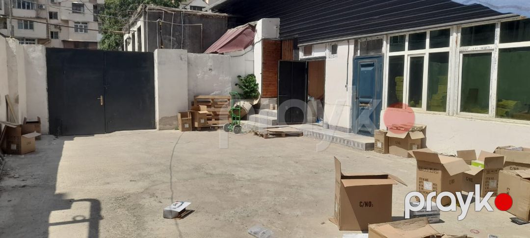Kommersiya obyekti kirayəsi — 400 m², Dilarə Əliyeva küçəsi 243a — Əmlak, Bakı