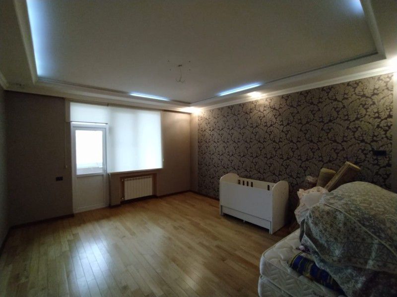 Seherin merkezinde satilan yeni tikili evler