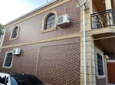 Bakıxanov qəsəbəsi Annaşkin adlanan ərazide ev