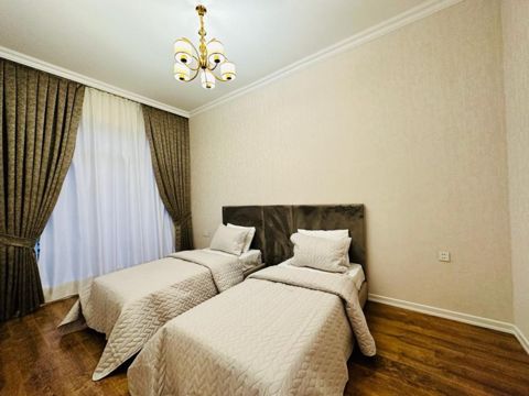Şüvəlanda yeni 2 mərtəbəli evlərin satışı