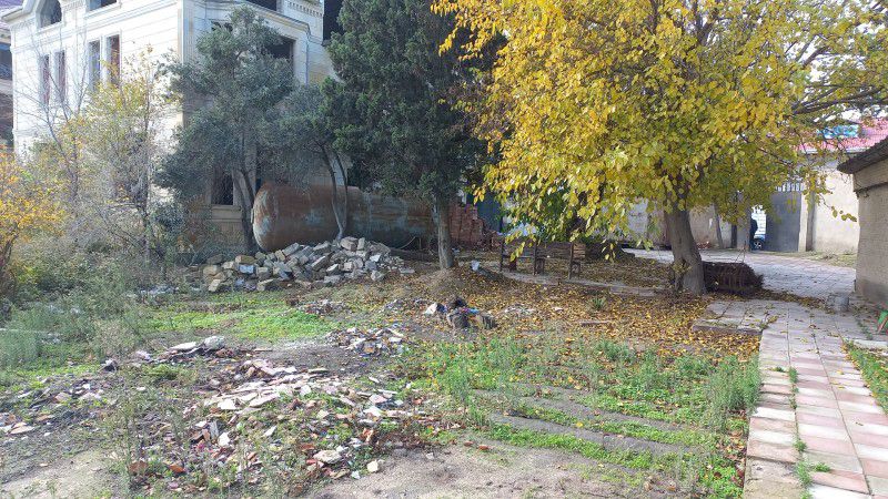 Novxanıda dənizə yaxın bağ evi almaq