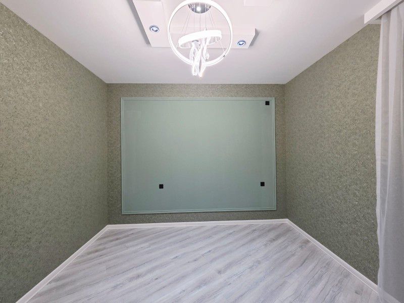Şüvəlanda 4 sotda 1 mərtəbəli 160 m² hovuzlu ev satılır