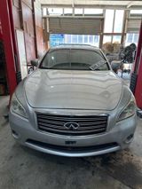 Infiniti ehtiyat hissələri — Cars