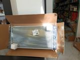 Chevrolet Malibu USD 24L 20092012 su radiatoru — Avtomobil