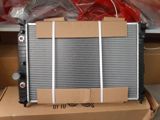 Chevrolet Aveo T250 su radiatoru — Cars