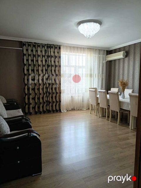 Satılır 4 otaqlı yeni tikili 110 m²