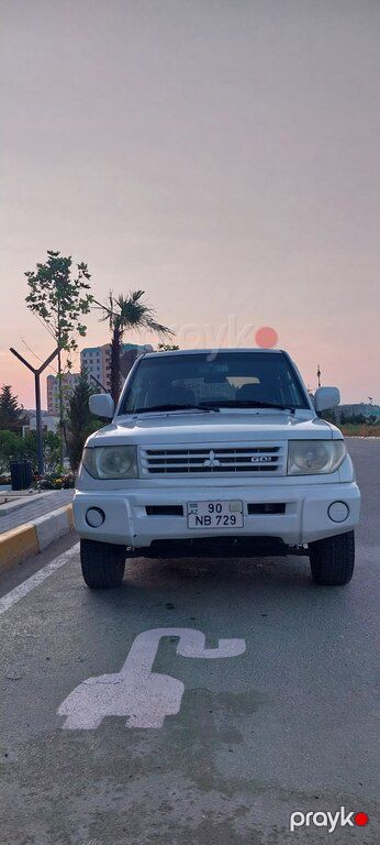 Mitsubishi Pajero io, 1.8 L, 1998 il, 409 039 km