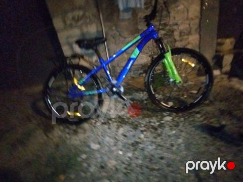 Dağ/şəhər tipli velosiped 24 velosiped - Rəng: mavi-göy çərçivə