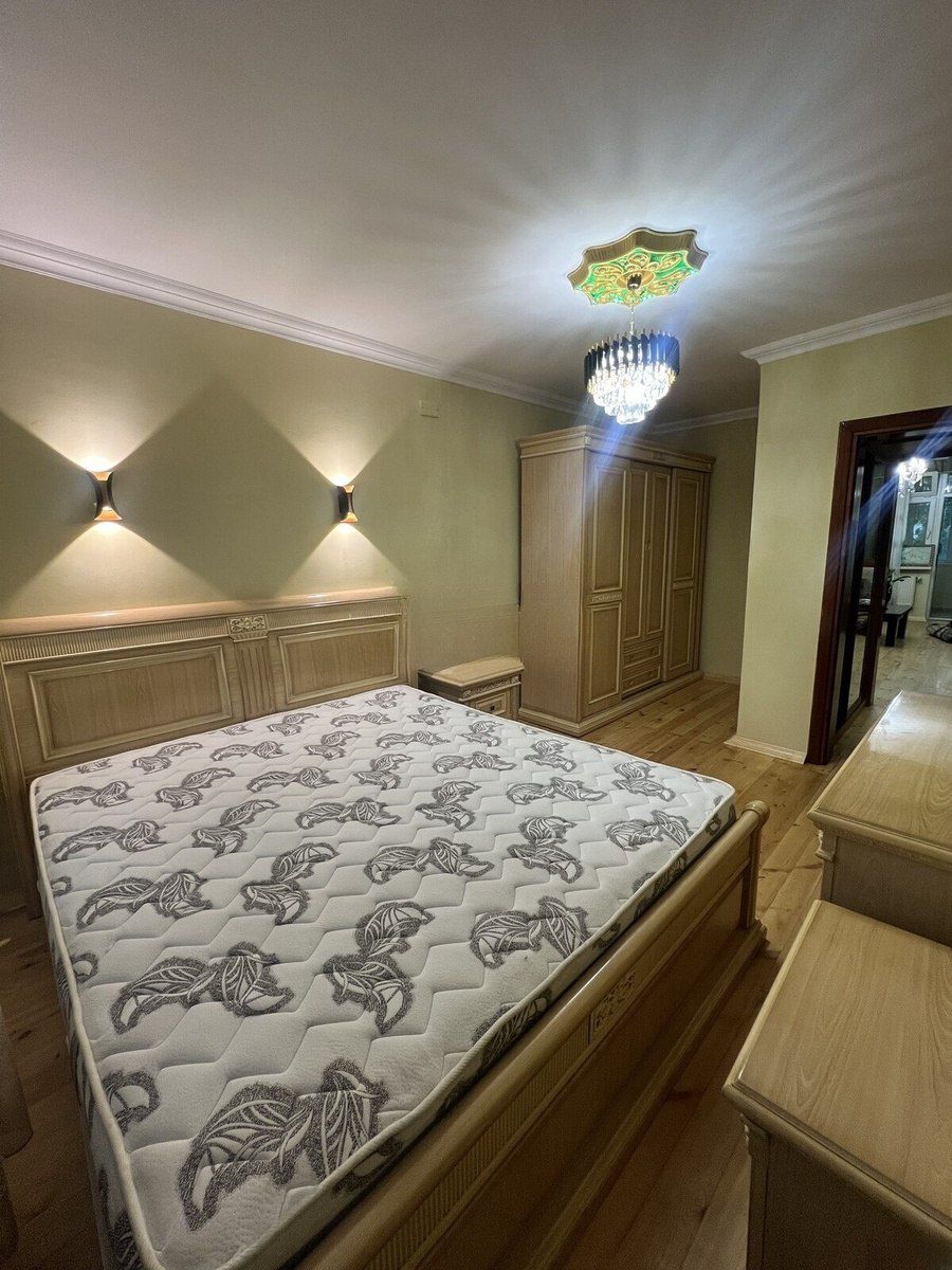 İcarəyə verilir 2 otaqlı köhnə tikili 60 m² — Mənzil, Bakı