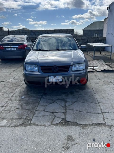 Volkswagen Jetta, 2.0 L, 2003 il, 240 000 km