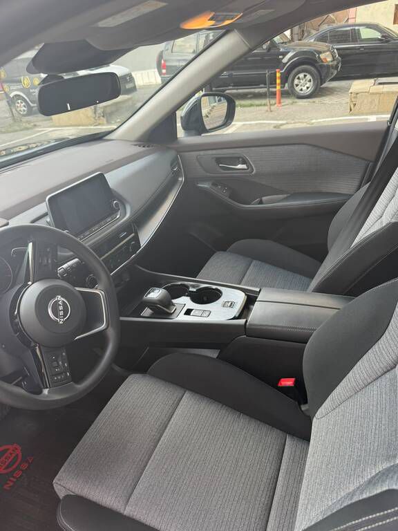 Nissan X-Trail, 2.5 L, 2024 il, 9 600 km — Avtomobillər, Bakı (8)