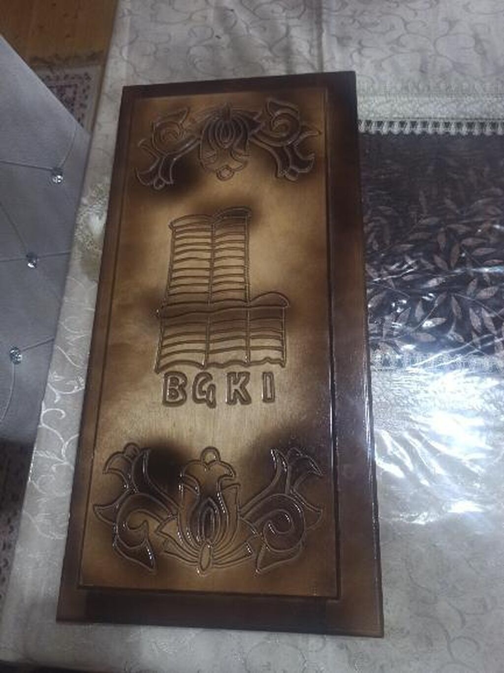 Taxta nərd dəsti - Material: tam taxta, əl işçiliyi oyma naxışlar - — İdman və istirahət, Gəncə
