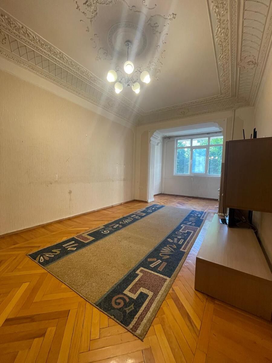 Satılır 4 otaqlı köhnə tikili 80 m² — Mənzil, Bakı (11)