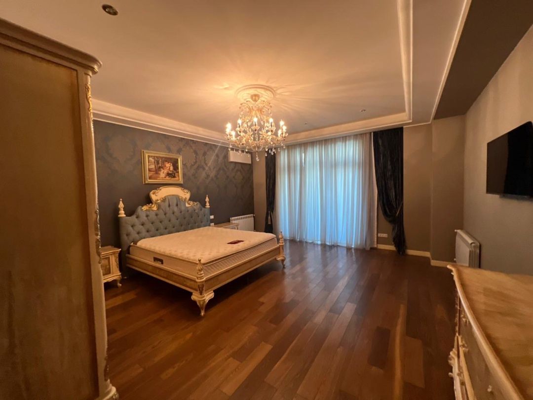 Satılır 10 otaqlı həyət evi/bağ evi 500 m² — Ev, villa, Bakı (8)