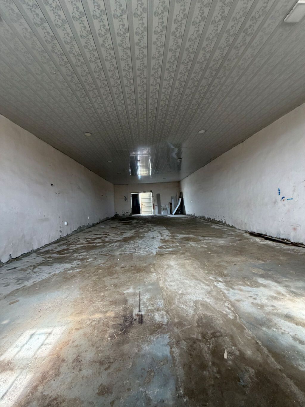 Airaport yolunun alt terefi.Ramana 16 ci kalonun arxasi. Erazi — Daşınmaz əmlak, Bakı
