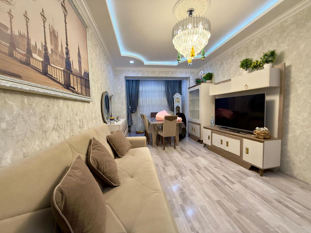 Satılır 3 otaqlı köhnə tikili 85 m² — Mənzil, Bakı (2)
