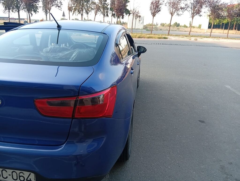 Kia Rio: 1.4 l | 2013 il Sedan — Avto, Gəncə (6)