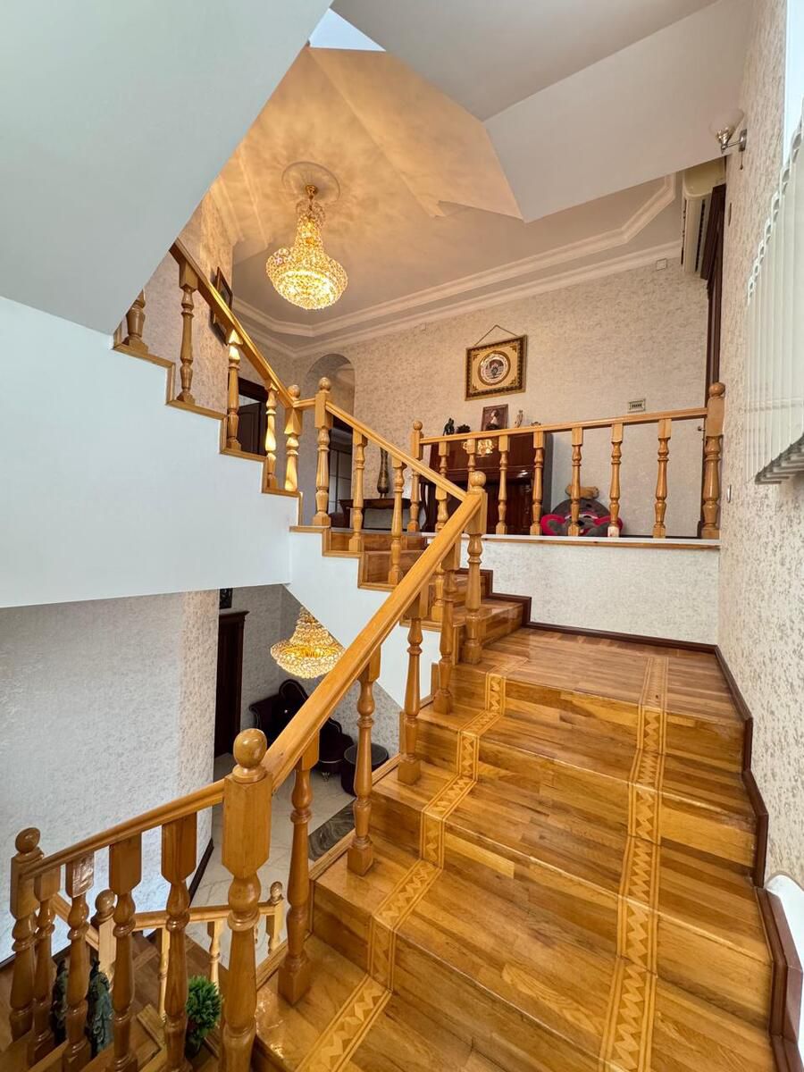 Satılır 8 otaqlı həyət evi/bağ evi 360 m² — Ev, villa, Xırdalan (9)
