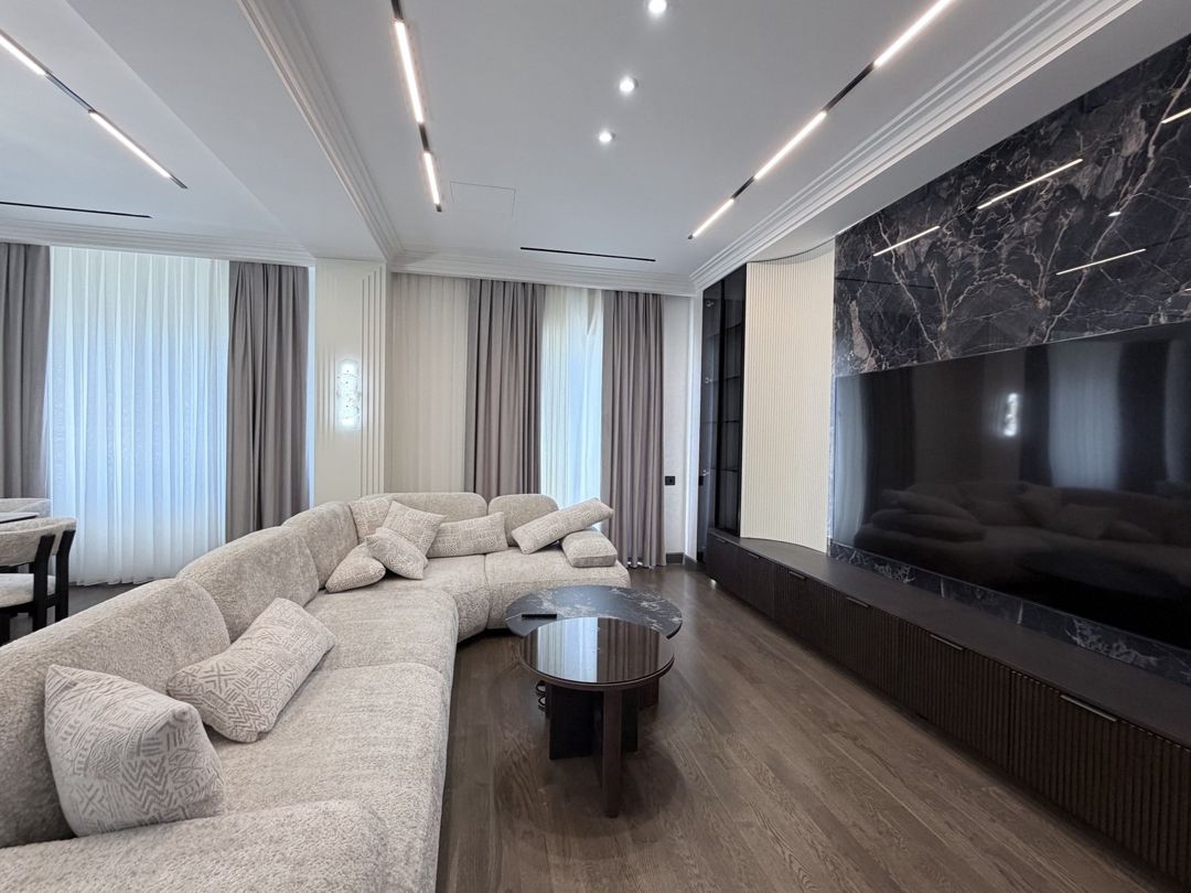 Satılır 5 otaqlı yeni tikili 210 m² — Mənzil, Bakı (9)