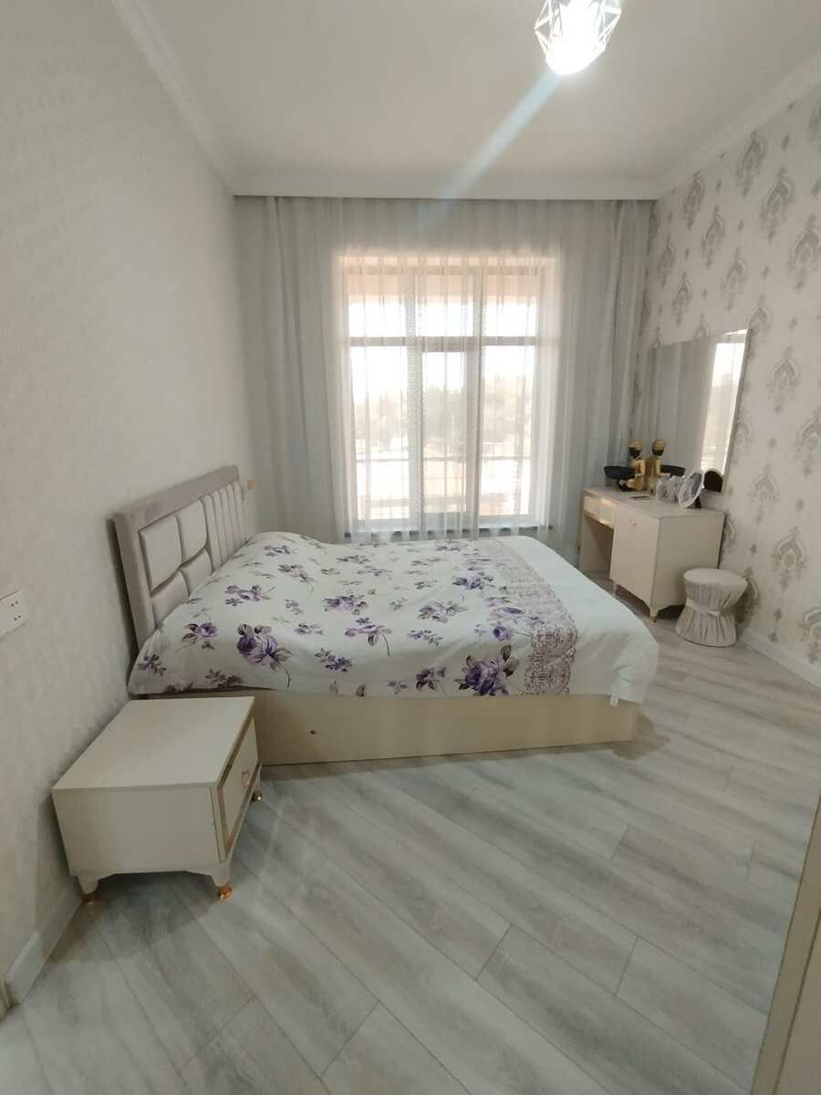 Satılır 6 otaqlı həyət evi/bağ evi 240 m² — Ev, villa, Bakı (12)