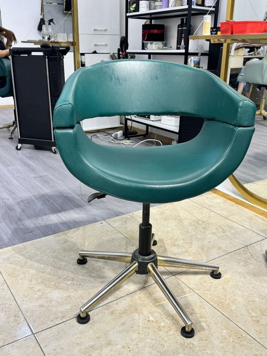 Salon üçün peşəkar kreslo - Rəng: tünd yaşıl - Material: asan — Mebel, Bakı
